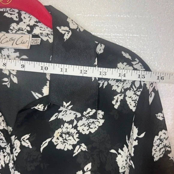 Vintage Kathy Che Black White Floral‎ Print Button Up Shirt Blouse Top Size S - Picture 6 of 10